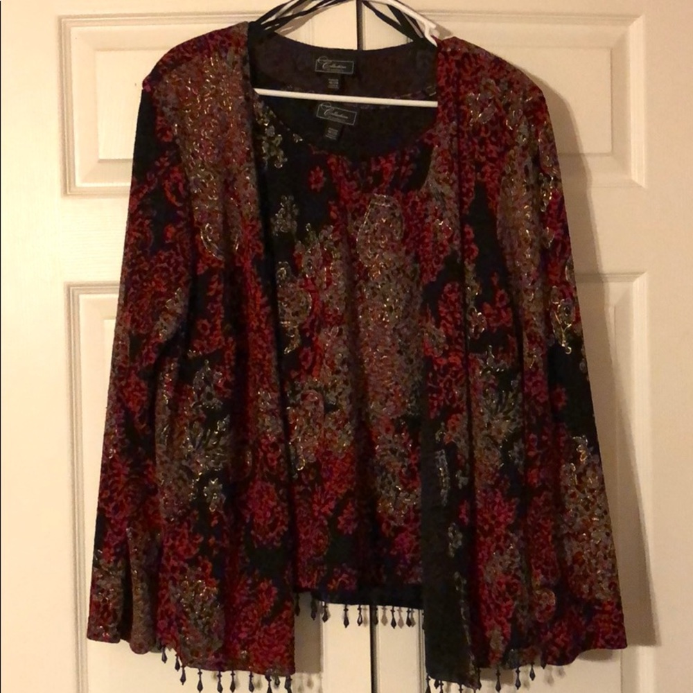 Gorgeous Holiday 2 piece top set size 18/20
